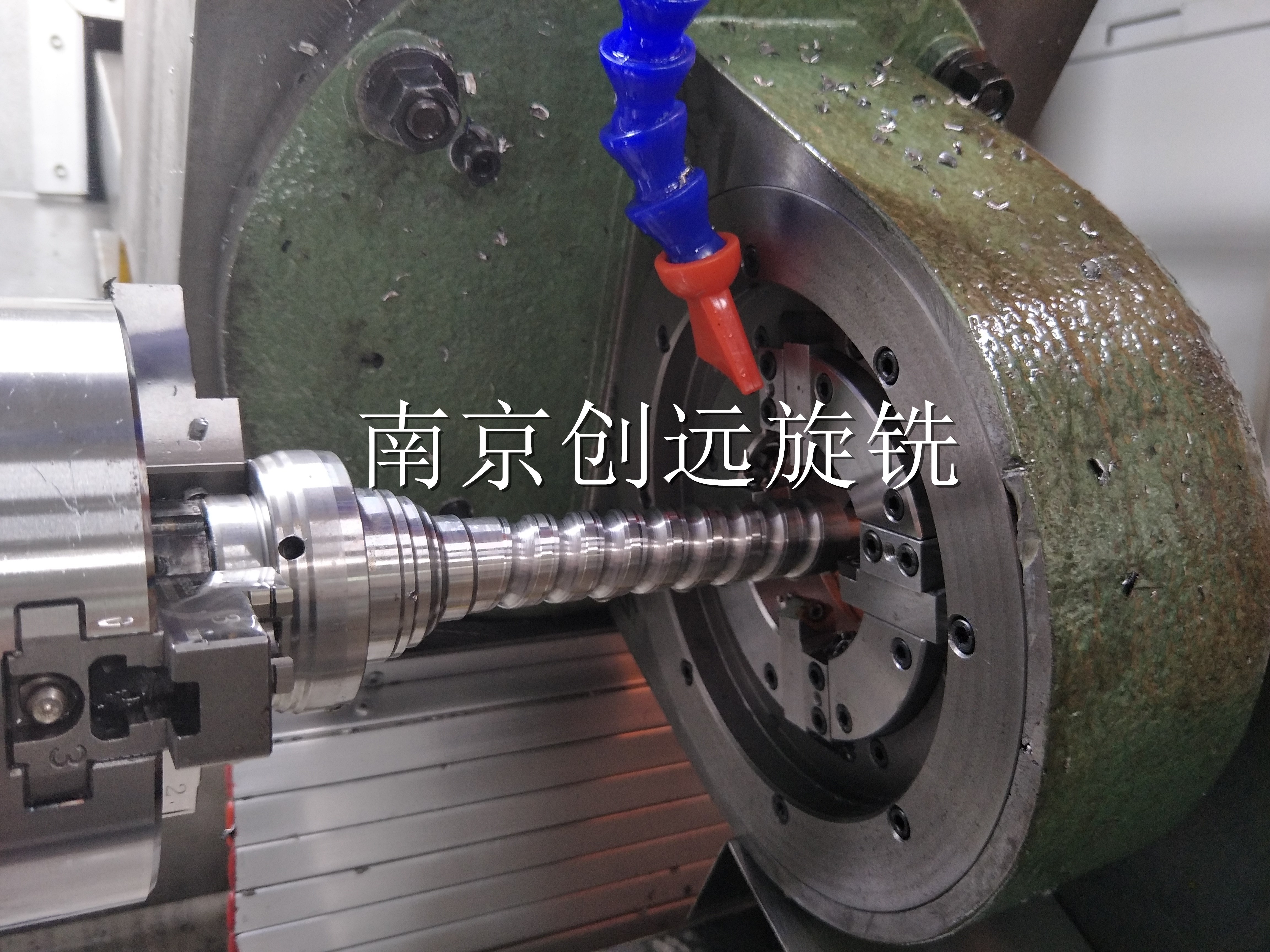  循環(huán)球轉(zhuǎn)向螺桿旋風銑床
